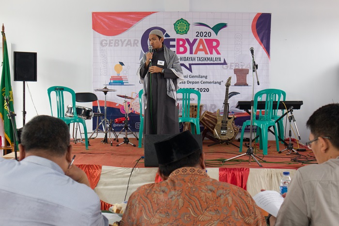 Gebyar STIT Al-Hidayah Tasikmalaya Gebyar STIT Al-Hidayah Tasikmalaya